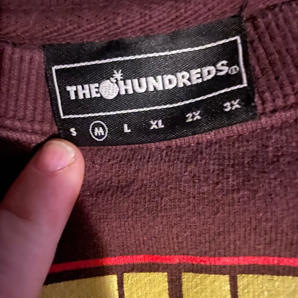 THE HUNDREDS SIZE MEDIUM! Great condition! - Picture 2 of 4